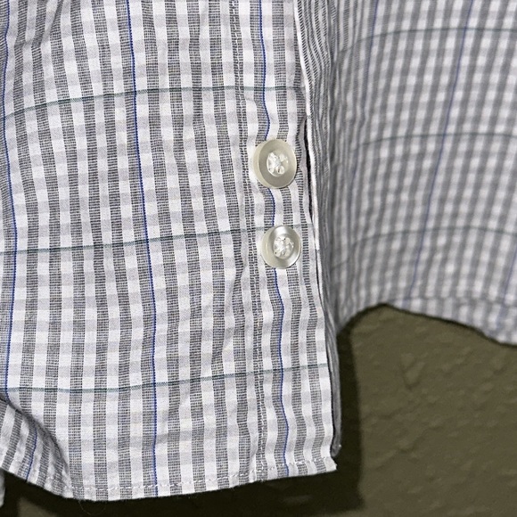 MICHAEL KORS Men’s Plaid Dress Shirt - Picture 7 of 11